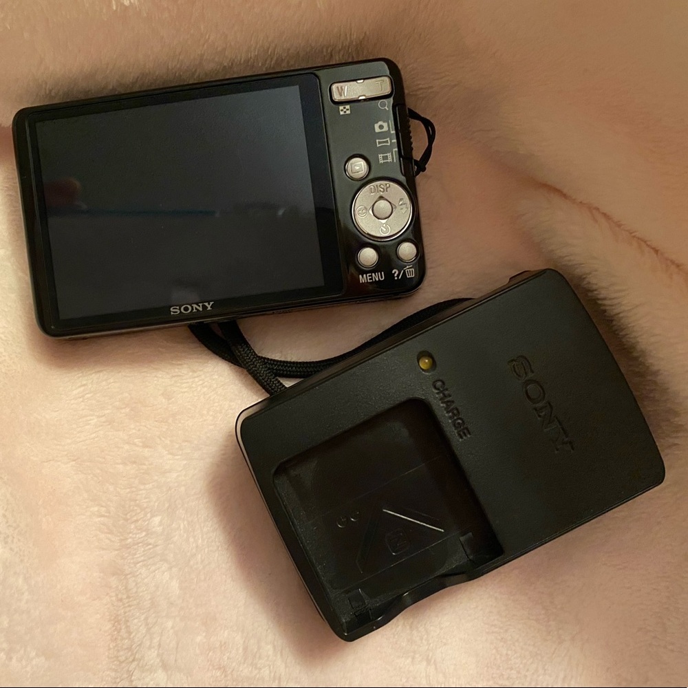 Camera 📸 - Picture 4 of 5